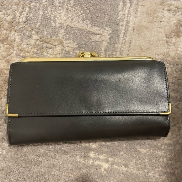 VTG Princess Gardner Cowhide Black Leather Trifold Kiss Lock Wallet Gold Metal - Picture 1 of 11